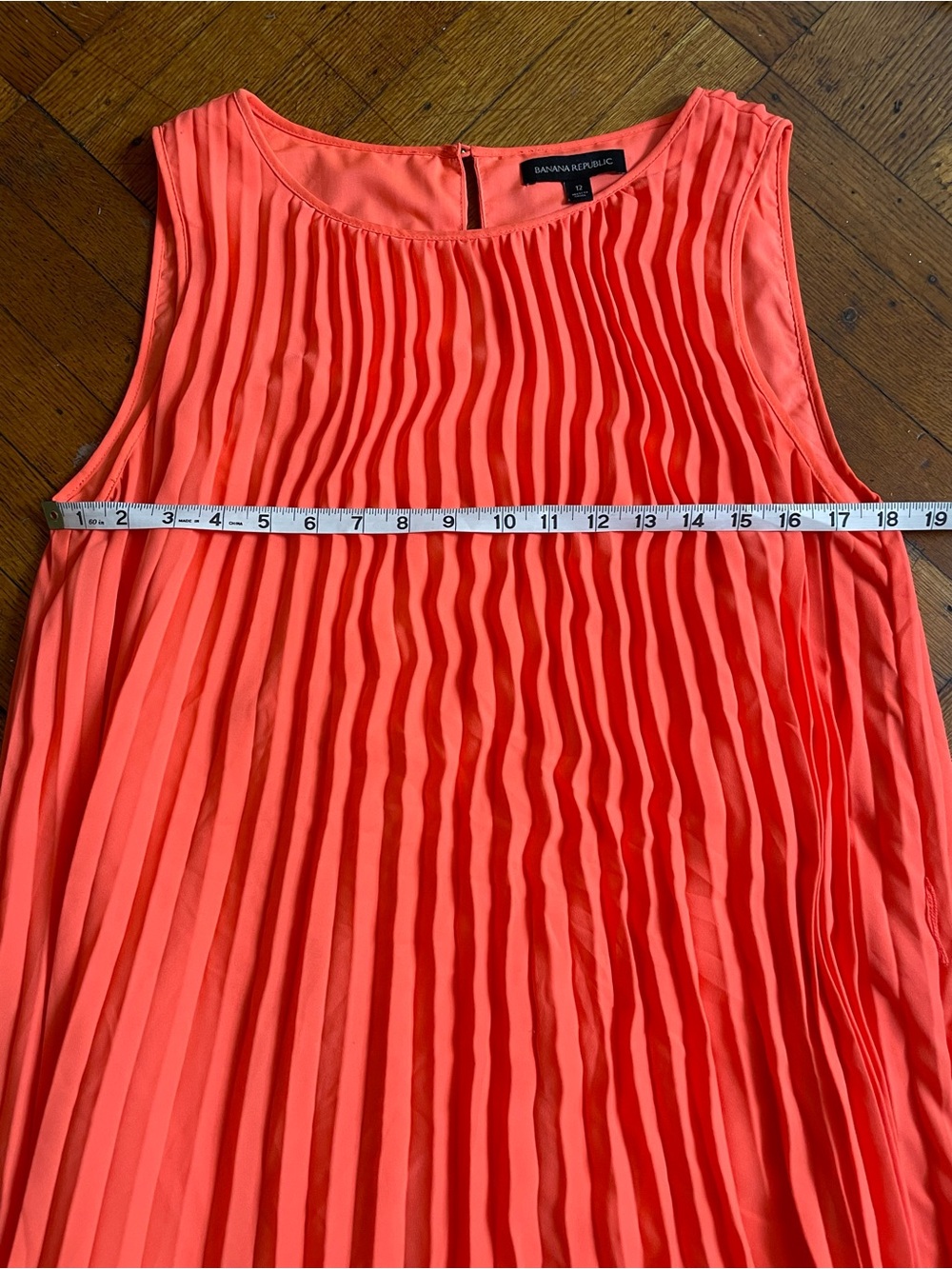 Banana Republic Coral Pleated Sleeveless Shift Dress 12 Accordion Wedding Guest - Picture 11 of 15